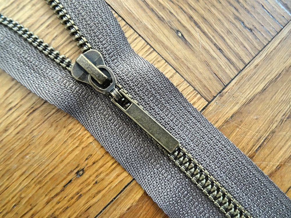Olive Brown-Brass 55cm Closed End Zip (AVAILABLE TO ORDER)