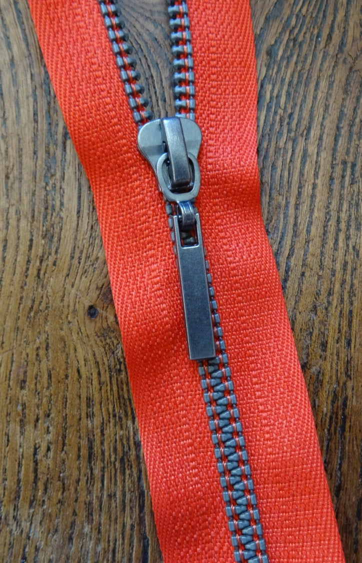 Red No 6 55cm Closed End Metallized Zip (AVAILABLE TO ORDER)